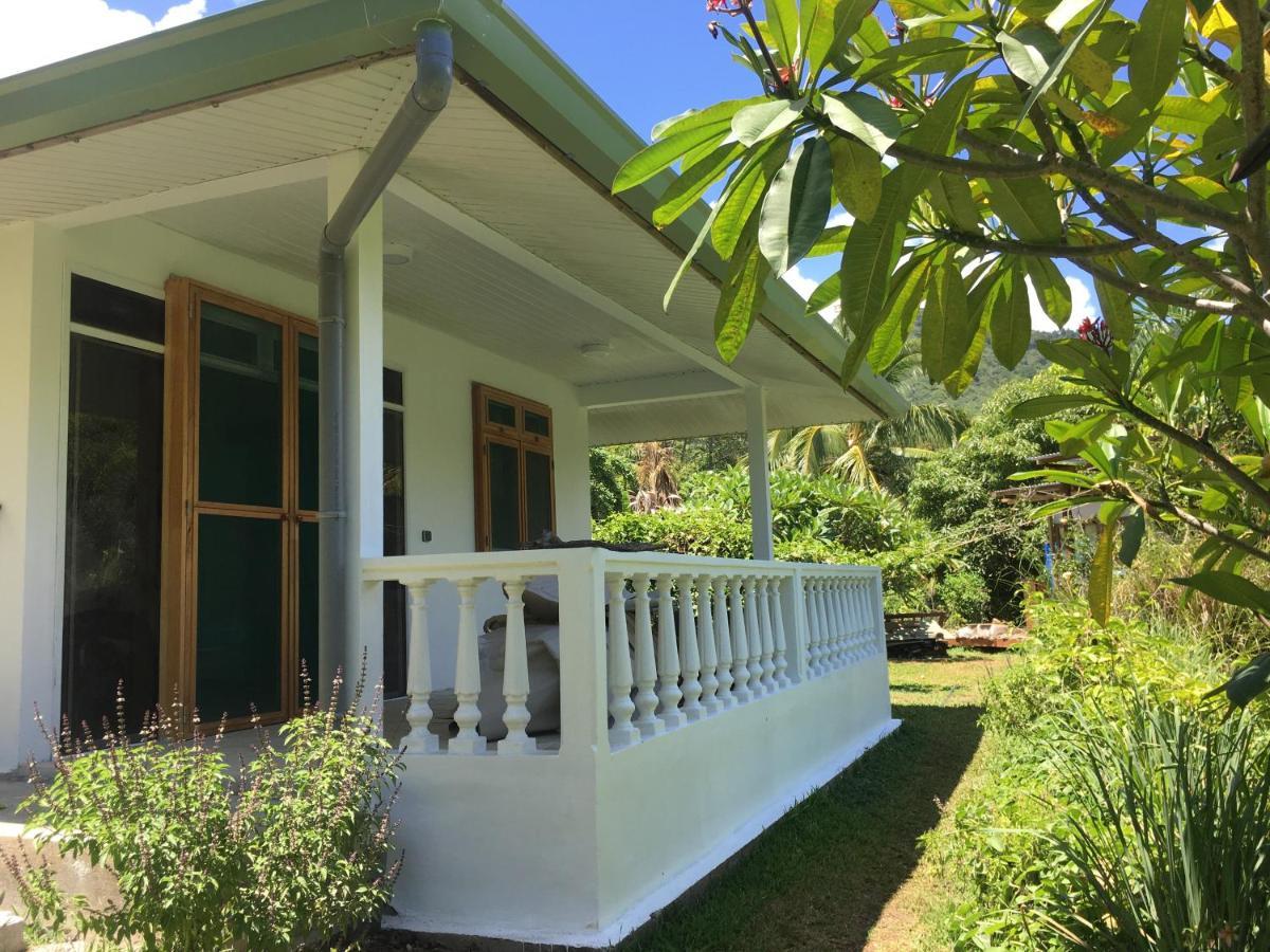 Pension Te Aroha - Te Arii Maatea Kültér fotó